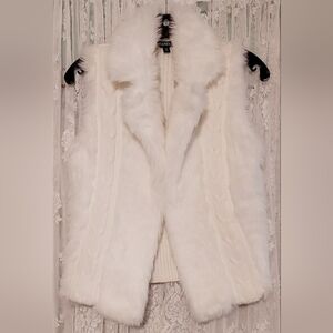 XOXO Faux Fur Sweater Vest Women's M White